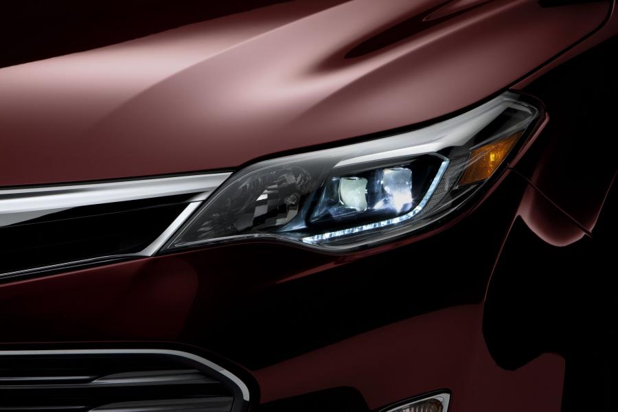  Toyota Avalon 2013 года  (фото 47 из 54)